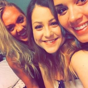 Meet your Posher, Whitney